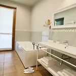 Le Sette Vie Homes Apart-hotel 4*