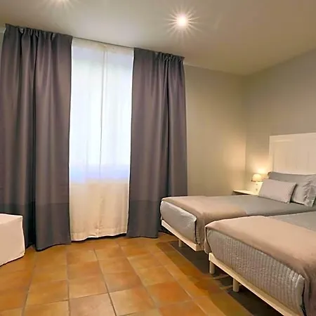 Le Sette Vie Homes 4* Monforte dʼAlba