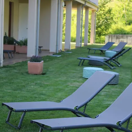 Le Sette Vie Homes Монфорте-д'Альба