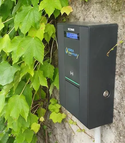 Le Sette Vie Homes Monforte dʼAlba