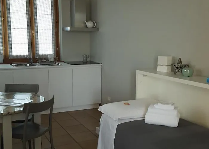 アパートホテル Le Sette Vie Homes 4*