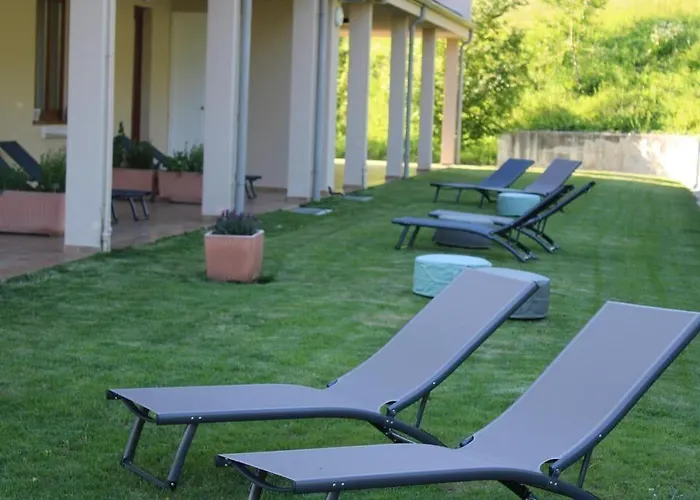 Le Sette Vie Homes 4* Monforte dʼAlba