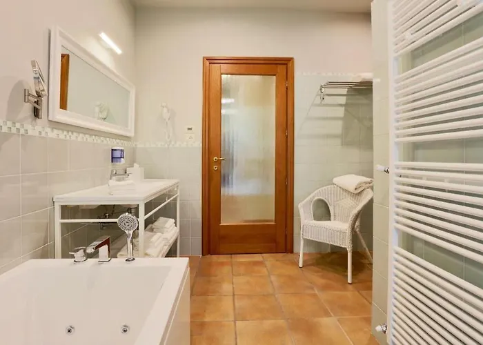 Le Sette Vie Homes Aparthotel Monforte dʼAlba